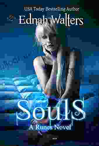 Souls (Runes 5) Ednah Walters